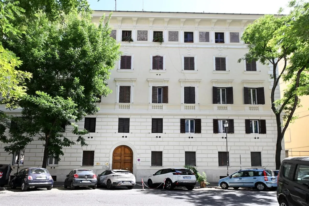 Vatican Design Apartments Roma 0*,  Italia